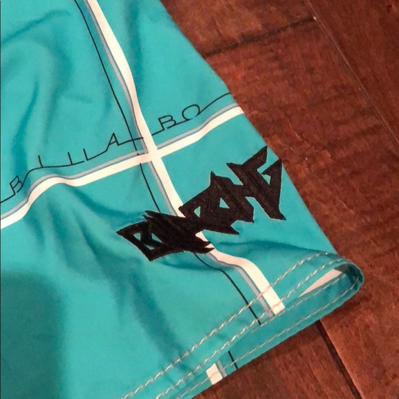 NWT Billabong Trunks - Picture 2 of 3